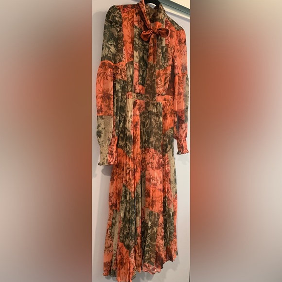 Excellent Condition, Rachel Parcell- Pleated Chiffon Midi Dress w/ Bow, Size 0 - Picture 3 of 15